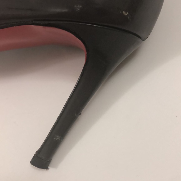 Christian Louboutin 40 Heels Dark Grey Leather Red Sole Made in Italy Vero Cuoio - Picture 10 of 11
